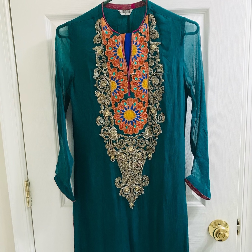 Small Pakistani outfit